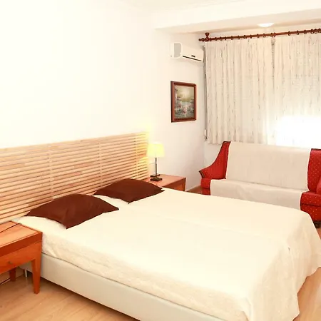 Casa Encantada - Poeta Apartment *